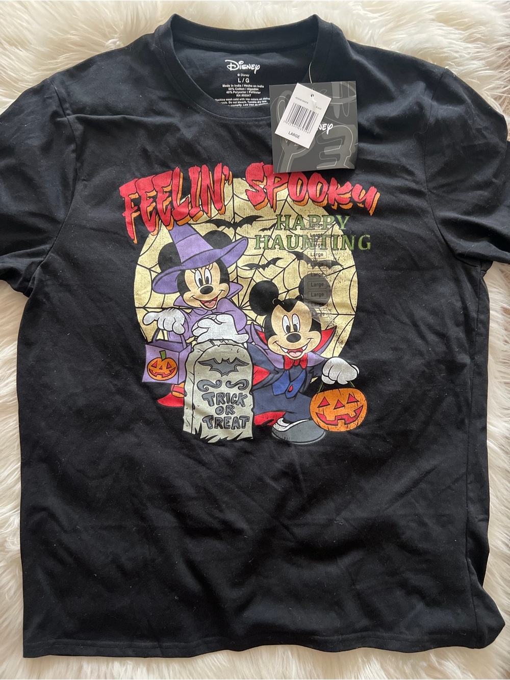 Disney Mickey & Minnie 'Feelin' Spooky' Halloween T‑Shirt. Sz L. NEW